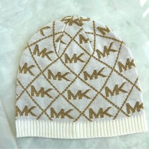 Michael Kors hat